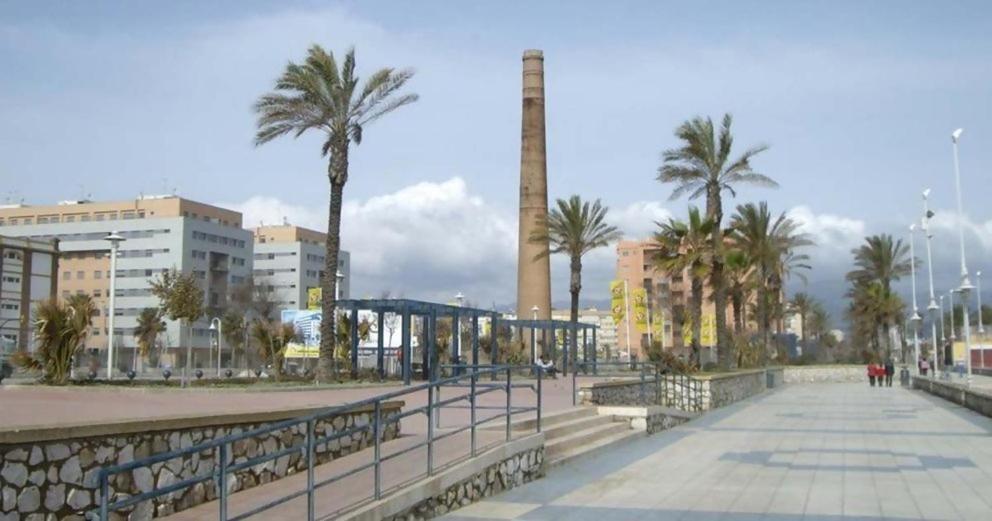 La Caramba Amplio Apartamento En La Playa Málaga Buitenkant foto