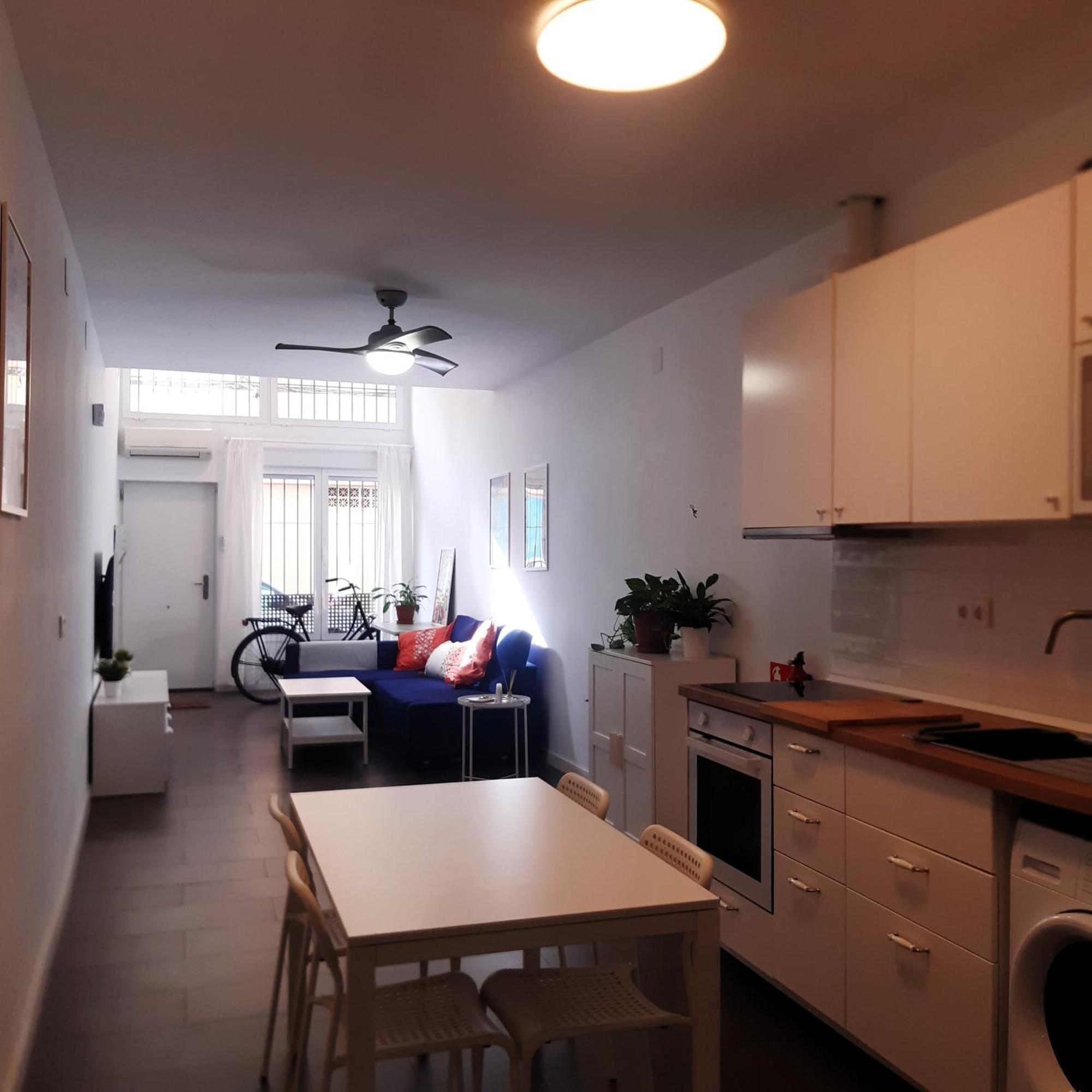 La Caramba Amplio Apartamento En La Playa Málaga Buitenkant foto